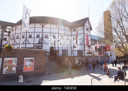 Shakespeare's Globe est le complexe immobilier d'une reconstruction du Globe Theatre, South Bank, Londres, Angleterre, Royaume-Uni. Banque D'Images