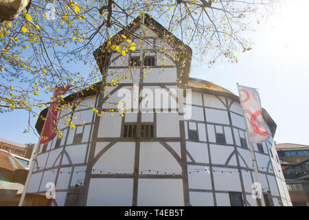 Shakespeare's Globe est le complexe immobilier d'une reconstruction du Globe Theatre, South Bank, Londres, Angleterre, Royaume-Uni. Banque D'Images