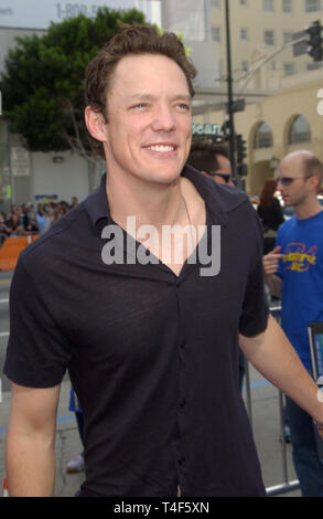 LOS ANGELES, CA. 20 mars 2004 : l'acteur Matthew Lillard lors de la première mondiale, à Hollywood, de son nouveau film Scooby-Doo 2 : Monsters Unleashed. Banque D'Images