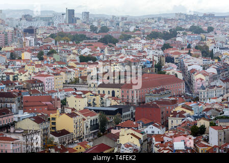 Rues de la région de Lisbonne, Portugal vu de Castelo de Sao Jorge point d'observation Banque D'Images