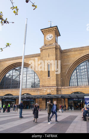 La gare de Kings Cross, Londres, Angleterre, Royaume-Uni. Banque D'Images