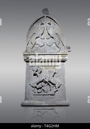 En marbre de Paros Sarcophage Lycien à partir de la fin de la 5e 100. B.C à partir de la nécropole royale de Sidon (Liban), Chambre non IV. Istanbul Archaeologica Banque D'Images