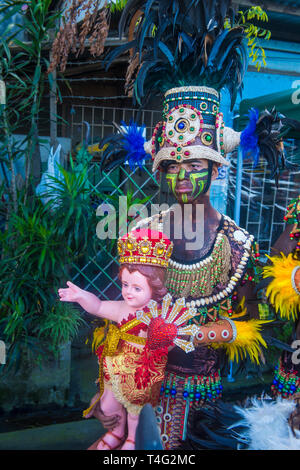 Participant au Festival Dinagyang à Iloilo Philippines Banque D'Images