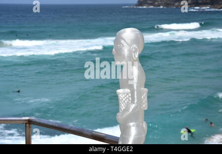 Sydney, Australie - Nov 4, 2018. Jeremy Sheehan : inondation. Sculpture par la mer le long de la promenade côtière de Coogee à Bondi est le plus grand du monde libre d Banque D'Images