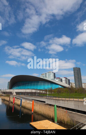 Centre aquatique de Londres , Queen Elizabeth Olympic Park, Stratford, London, Angleterre, Royaume-Uni. Banque D'Images