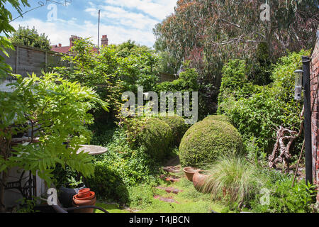 Un jardin anglais, Alverstoke, Gosport, Hampshire, Angleterre Banque D'Images