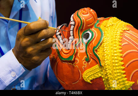 Masque Khon Hanuman, fait main, masques masque Khon Thai Banque D'Images