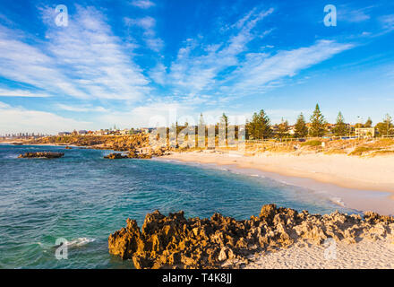 Trigg Beach sur la côte de banlieue nord de Perth Banque D'Images