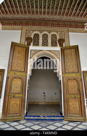 Le palais Bahia est situé dans la médina de Marrakech le long de la limite nord du quartier Mellah ou quartier juif. Bien que les dates exactes de t Banque D'Images
