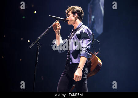 Shawn Mendes se produisant au 02 Arena. Londres le 16 avril 2019. UK Tour Banque D'Images