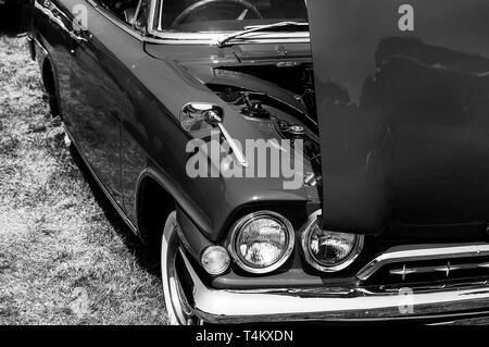 Un 1960 Ford Consul Classic sur l'affichage à une exposition de voiture Banque D'Images