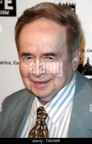 New York, USA. 11 févr., 2007. Joe Franklin à la 59e assemblée annuelle Writers Guild Awards à l'Hudson Theatre le 11 février 2007 à New York, New York. crédit : Steve Mack/S.D. Mack Photos/Alamy Banque D'Images