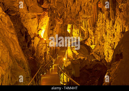 Dim Magarasi flowstone grotte, Kestel, Alanya, Antalya, Turquie Banque D'Images