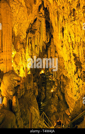 Dim Magarasi flowstone grotte, Kestel, Alanya, Antalya, Turquie Banque D'Images