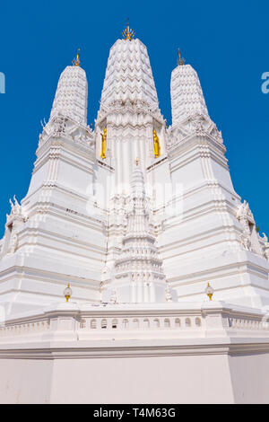 En style Ayuthaya, Prang, Wat Mahathat Worawihan, Phetchaburi, Thailand Banque D'Images