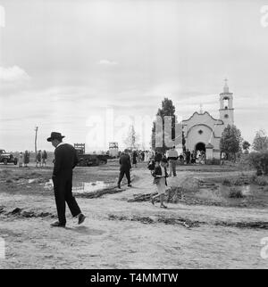 Festival de l'église dans une colonie italienne de différentes nationalités, El Raban (Santa Fe), Argentine, 1957. Dans le monde d'utilisation | Banque D'Images