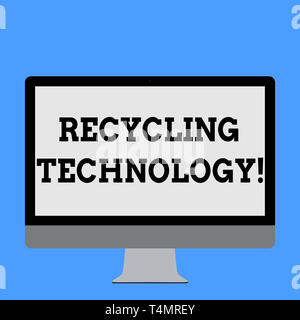 L'écriture de texte Word Technologies de recyclage. Photo d'entreprise présentant les méthodes de réduction des déchets solides Case White moniteur informatique WideScre Banque D'Images