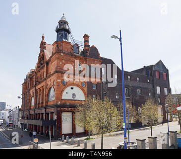 Palace Theatre, Union Street, Plymouth sur les risques à s'inscrire. Bâtiment victorien. Anciennement Academy de nuit. Sites touristiques d'Ocean city bus à toit ouvert Banque D'Images