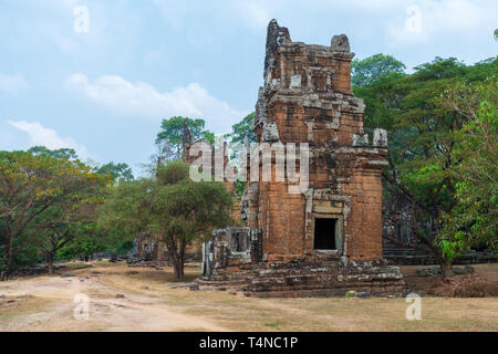 North Khleang et Suor Prat Tower dans le groupe de temples d'Ankgor Thom près d'Angkor au Cambodge Banque D'Images