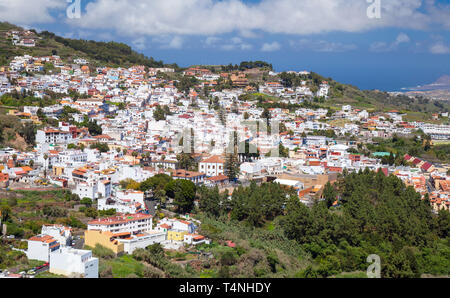 Gran Canaria, vue aérienne de la ville historique de Teror Cruz de Hoya Alta Banque D'Images