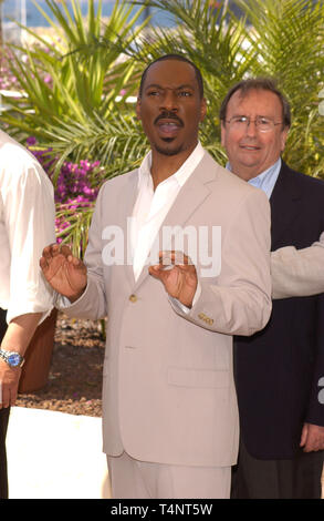 CANNES, FRANCE. 15 mai 2004 : Eddie Murphy à la photocall pour Shrek 2, qui est en compétition au Festival de Cannes. Banque D'Images