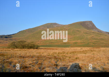 La crête de Nantlle Y Garn de Llyn Y Gader à pied Banque D'Images