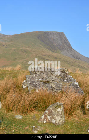 La crête de Nantlle Y Garn de Llyn Y Gader à pied Banque D'Images