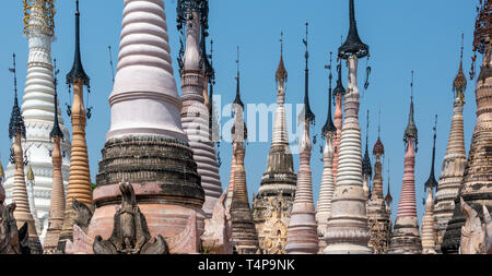 La Pagode Kakku stupas au centre du Myanmar en complexe Banque D'Images