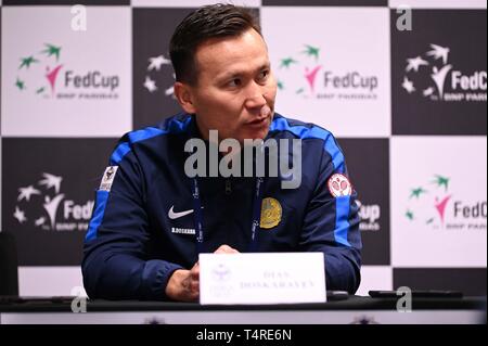 Doskarayev Dias (capitaine de l'équipe du Kazakhstan). Conférence de presse des capitaines du Kazakhstan dans la perspective de la Coupe du Monde Groupe II play off dans le groupe BNP Paribas Fed Cup. Boîte de cuivre Arena. Queen Elizabeth Olympic Park. Stratford. Londres. UK. 18/04/2019. Credit : Sport en images/Alamy Live News Banque D'Images