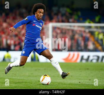 Londres, Royaume-Uni. 18 avr, 2019. Londres, Angleterre - 19 avril : Willian Chelsea's au cours de l'UAFA Europa League quart de finale deuxième manche entre Chelsea et le Slavia Prague au stade de Stamford Bridge, Londres, Angleterre le 19 avril 2019. Action Crédit : Foto Sport/Alamy Live News Banque D'Images