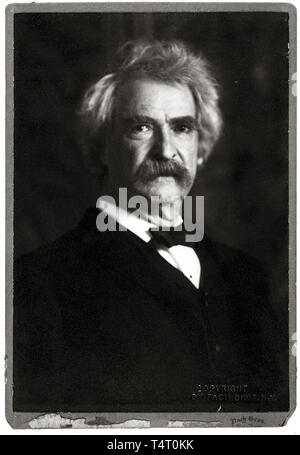 Mark Twain (1835-1910), photographie, portrait, 1906 Pach Bros, NY Banque D'Images