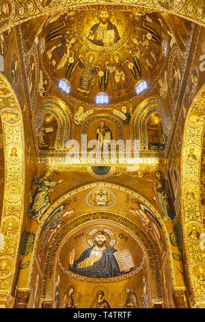 Mosaïques byzantines dans la Chapelle Palatine (il. Chapelle Palatine) au Palazzo Reale à Palerme, Italie Banque D'Images