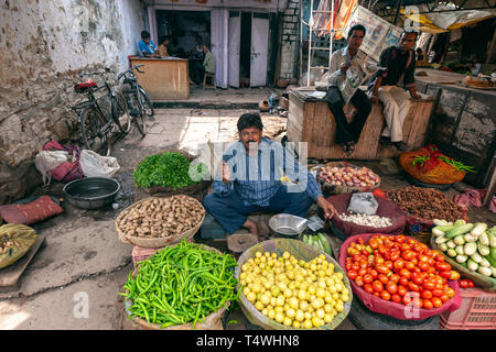 Mandi Sabzi,légumes du marché, marché Bundi Bundi, Rajasthan, Inde, l'état. Banque D'Images