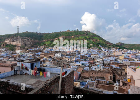 Bundi vue, avec Garh Palace et Taragarh fort, Bundi, Rajasthan, Inde Banque D'Images