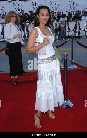 LOS ANGELES, CA. 07 juin 2005, l'actrice LISARAYE : lors de la première mondiale de Mr & Mrs Smith. © 2005 Paul Smith / Featureflash Banque D'Images