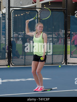 Aliaksandra Sasnovich en formation pour le Bélarus à la Fed Cup Semi finale Australie Avril 2019 Bélarus v Banque D'Images