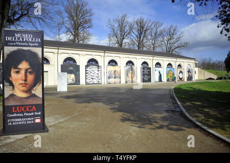 Le Musée de la folie, une exposition sur la relation entre l'art et la maladie mentale, logés dans les chambres de l'ex Cavallerizza à Lucca, Italie ; l'exposition est présentée jusqu'au 18 août 2019. Doté d''atmosphère : où : Lucca, Toscane, Italie Quand : 18 Mar 2019 Crédit : IPA/WENN.com **Uniquement disponible pour publication au Royaume-Uni, USA, Allemagne, Autriche, Suisse** Banque D'Images