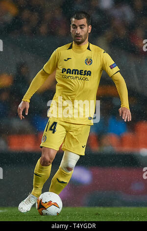 Valence, Espagne - AVRIL 18 : Manu Trigueros de Villarreal CF en action au cours de l'UEFA Europa League quart de finale deuxième match de jambe entre Valence et Villarreal à l'Estadi de Mestalla le 18 avril 2019 à Valence, en Espagne. (Photo de David Aliaga/MO Media) Banque D'Images