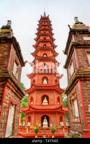 La Pagode Tran Quoc à Hanoi, Vietnam Banque D'Images