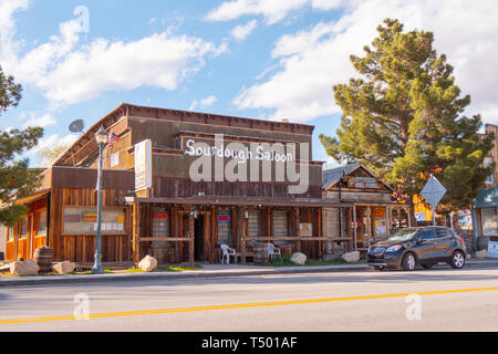 Old Sourdough Saloon dans Beatty - BEATTY, USA - Le 29 mars 2019 Banque D'Images