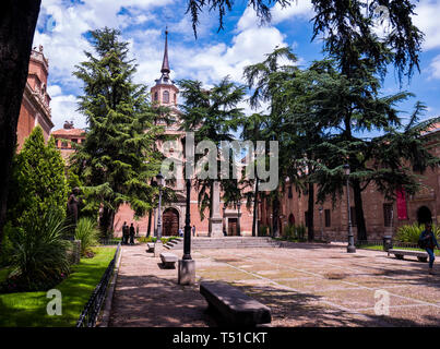 Plaza de las Bernardas. Alcalá de Henares. Madrid. España Banque D'Images