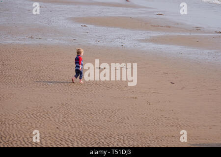 Les gens se reposer sur la plage Plage d'Irvine -Gailes Beach-North Ayrshire, Ecosse Banque D'Images