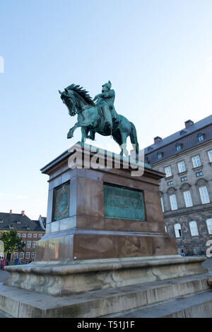 Statue de Frédéric VII (1808-1863), Roi de Danemark à partir de 1848 jusqu'à sa mort, Copenhague, Danemark. Banque D'Images
