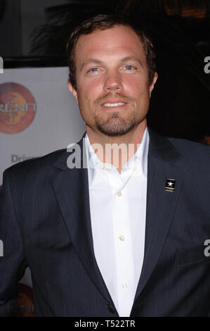 LOS ANGELES, CA. 22 septembre 2005 : l'Acteur Adam Baldwin au Los Angeles première de son nouveau film sérénité à l'Universal City Cinemas. © 2005 Paul Smith / Featureflash Banque D'Images