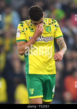 La ville de Norwich Ben Godfrey au cours de la Sky Bet Championship match à Carrow Road, Norwich. Banque D'Images