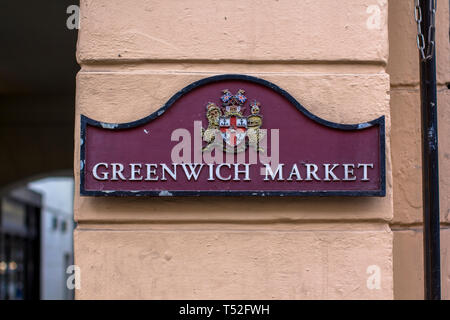 Londres, Grande-Bretagne. 12 avril 2019 Entrée sur le marché de Greenwich Banque D'Images