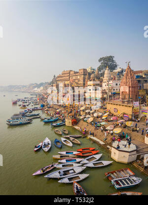 L'Inde, Uttar Pradesh, Varanasi, fleuve Gange Ghats et historique Banque D'Images