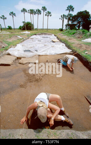 Fontaine de la Floride St Augustine, eau coulant, art public, du Parc archéologique de la jeunesse, terrain public, loisirs, site d'atterrissage Ponce de Leon, construit 1513 US o Banque D'Images