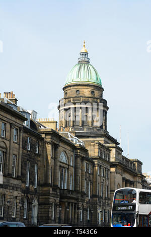 Edimbourg est la capitale de l'Ecosse et l'un de ses 32 régions du conseil. Historiquement partie du comté de Midlothian, il est situé dans la région de Lothian Banque D'Images
