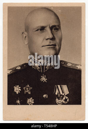 Commandant militaire soviétique Ivan Koniev. Éditée tchécoslovaque en 1945. Avec la permission de l'Azoor Collection Carte Postale. Banque D'Images